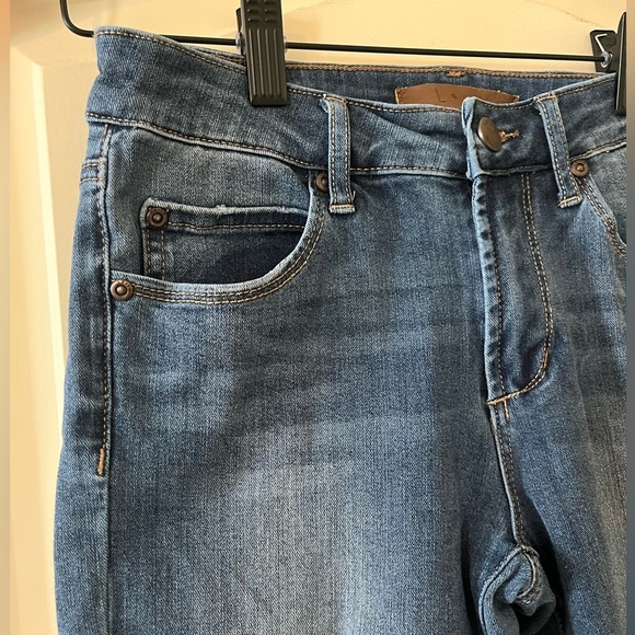 Leith Medium Wash Distressed Ankle Jeans Women’s Size 24 - Picture 7 of 15